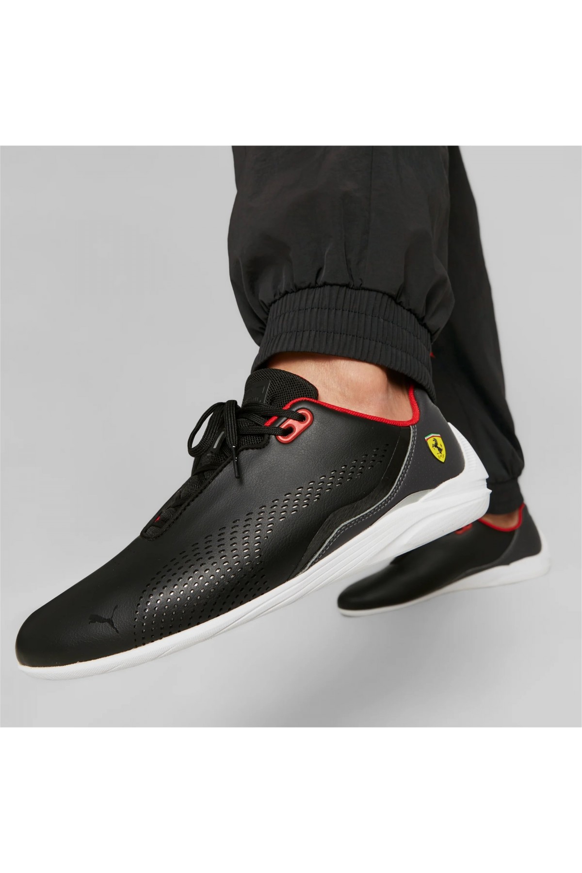 PUMA  FERRARİ DRİFT CAT DECİMA ERKEK SPOR 307193-04